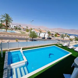 With Heated Pool And Jacuzzi Sea View 300m Front Of The , אילת ישראל