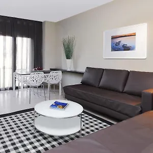 barcelona-apartment-gran-de-gracia.topbarcelonahotels.com/