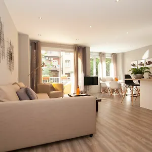 Montaber - Sagrada Familia Apartment