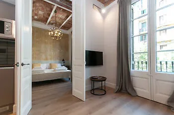 דירה ברצלונה Weflating Suites Sant Antoni Market