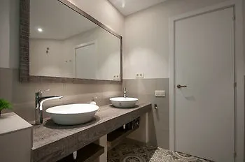 ברצלונה Weflating Suites Sant Antoni Market