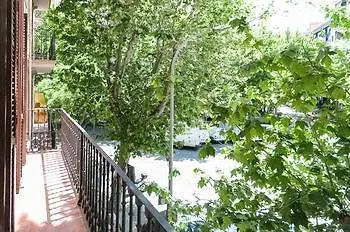 ברצלונה Weflating Suites Sant Antoni Market ספרד